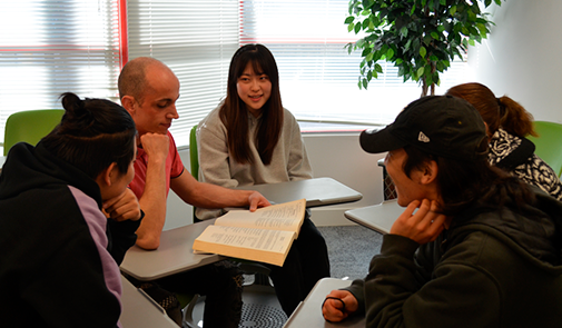 Cloud Nine College BC州私立カレッジ