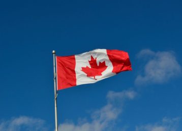 canadian-flag-1229484_1920